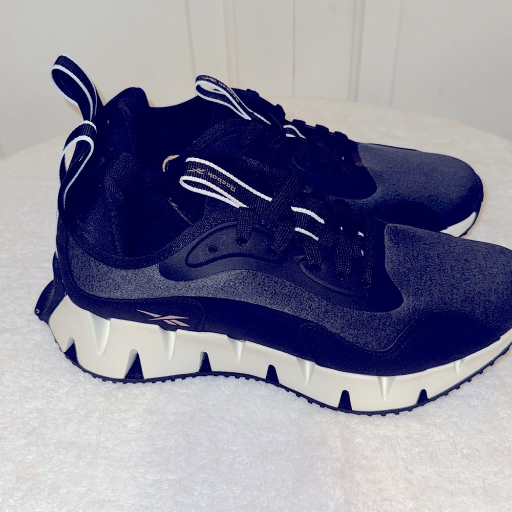 New Reebok Shoes.